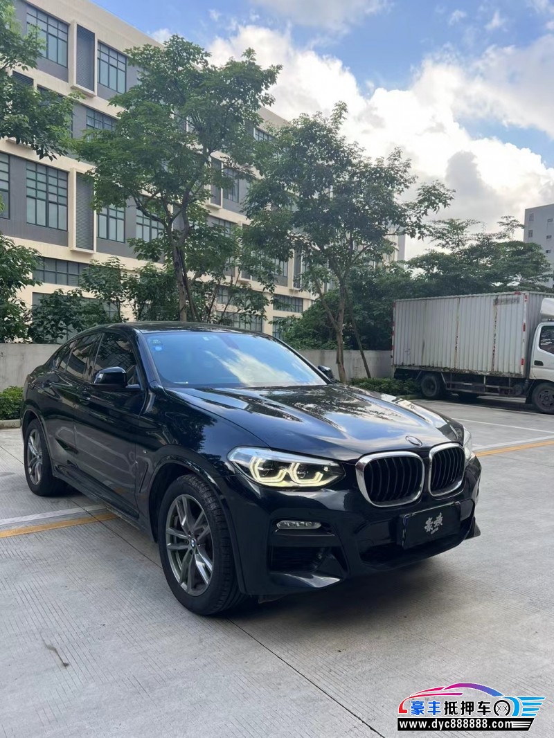 19年宝马X4轿车抵押车出售