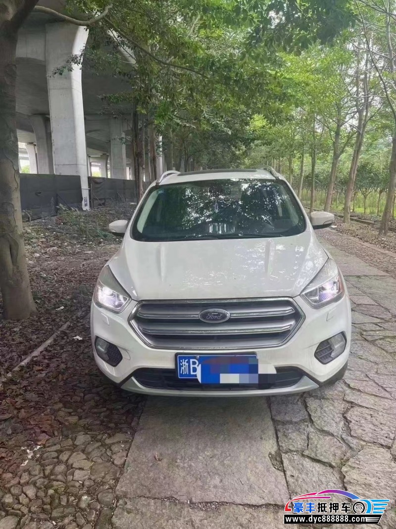 18年福特翼虎轿车抵押车出售