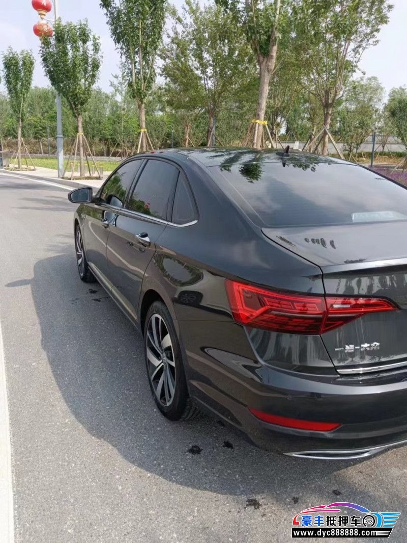 21年大众速腾轿车抵押车出售