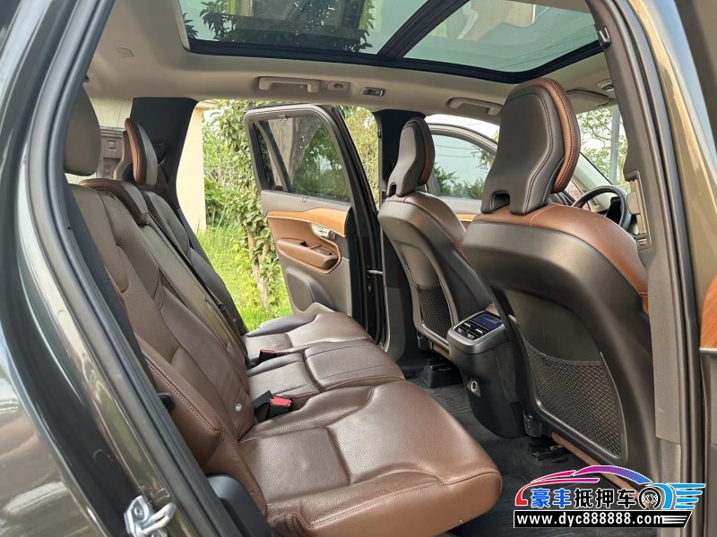 19年沃尔沃XC90轿车抵押车出售