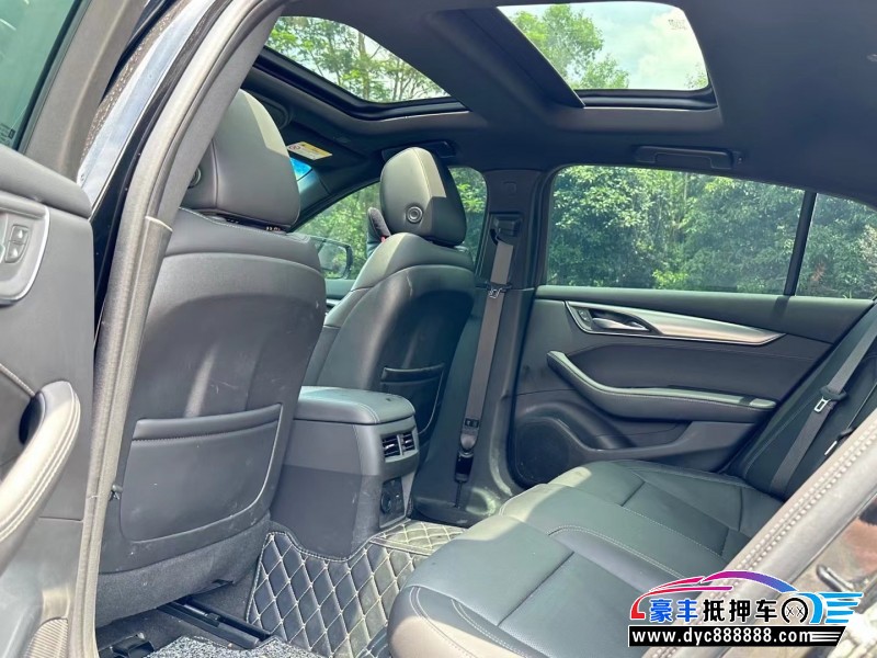 22年凯迪拉克CT5轿车抵押车出售