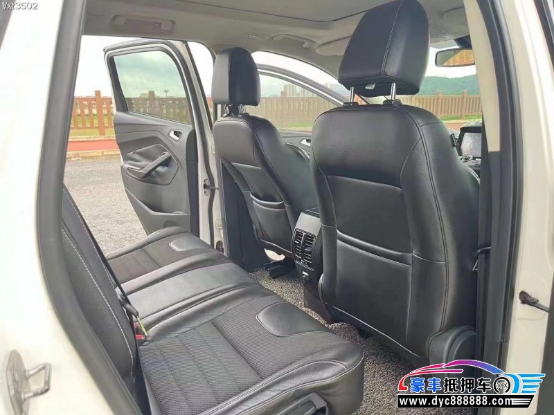 14年福特翼虎轿车抵押车出售