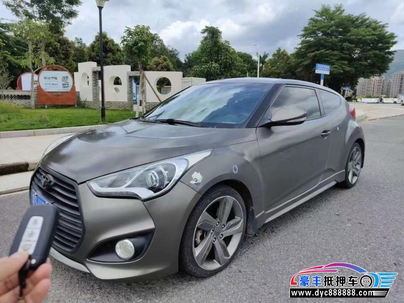 14年现代飞思轿车抵押车出售