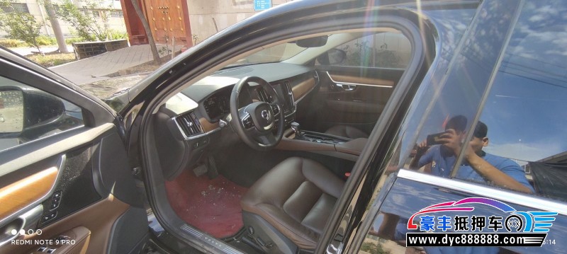 19年沃尔沃S90轿车抵押车出售