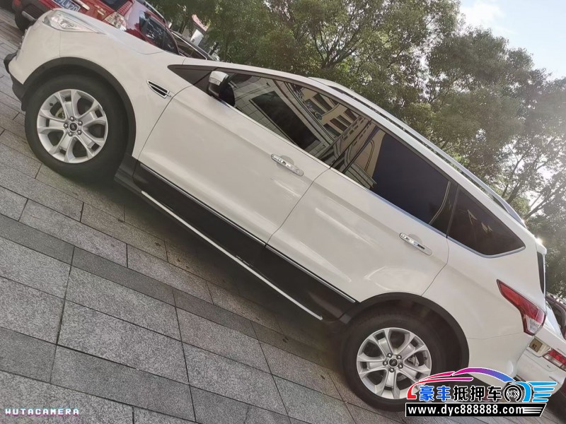 16年福特翼虎轿车抵押车出售