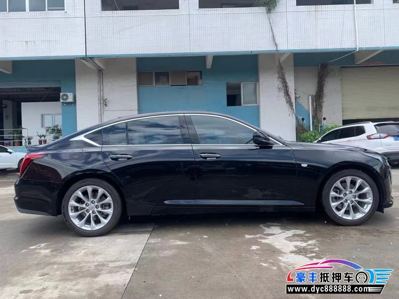 22年凯迪拉克CT5轿车抵押车出售