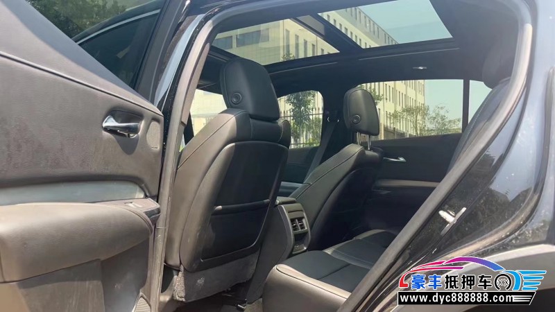 19年凯迪拉克XT4轿车抵押车出售