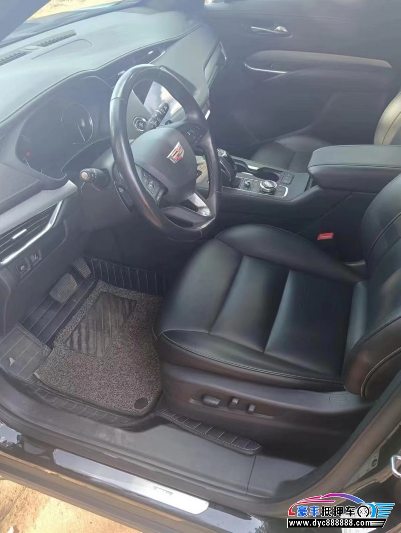 19年凯迪拉克XT4轿车抵押车出售