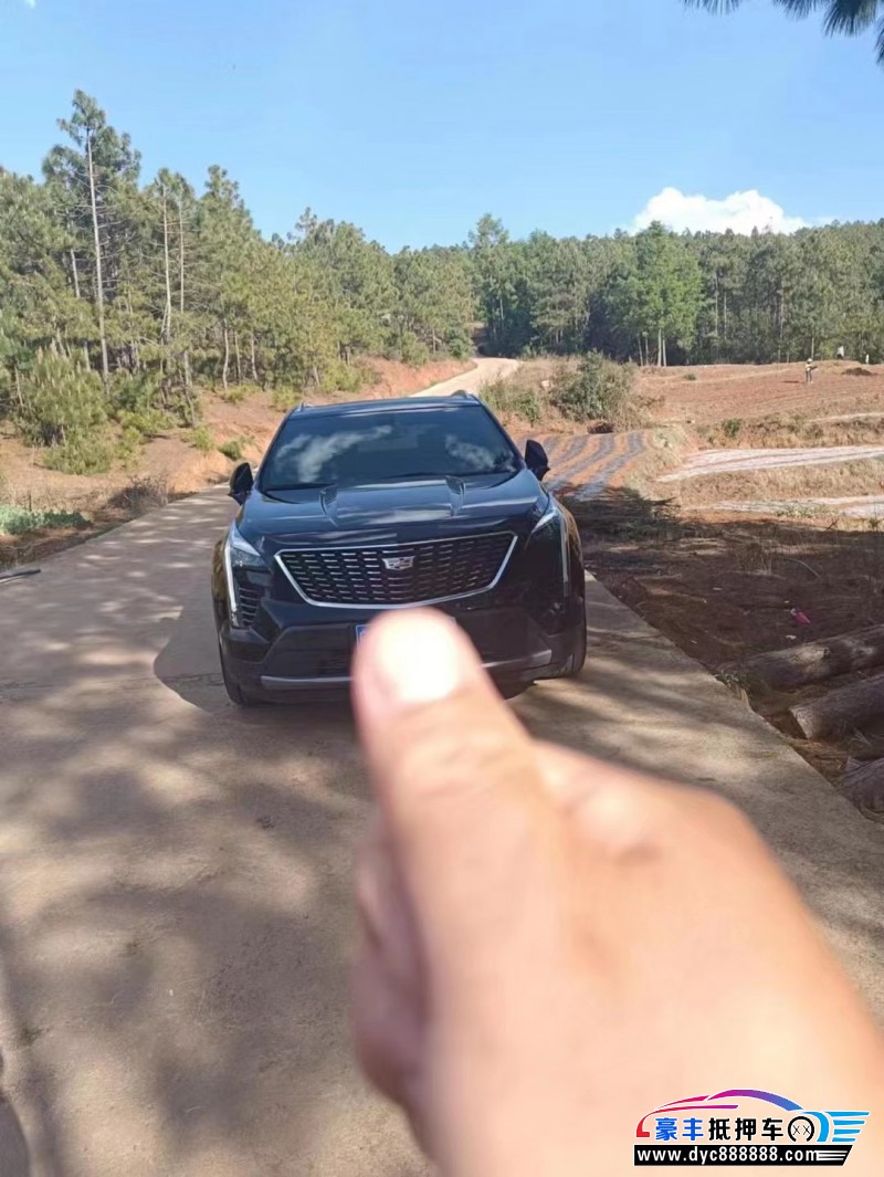 19年凯迪拉克XT4轿车抵押车出售