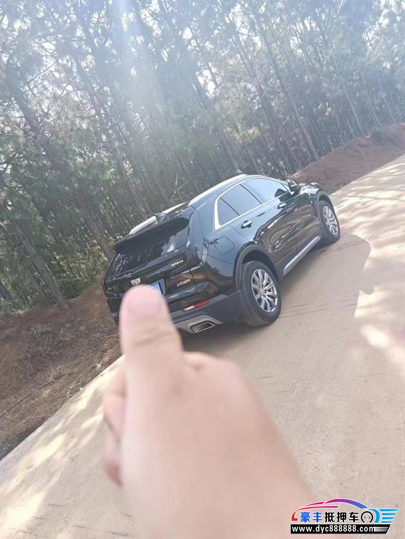 19年凯迪拉克XT4轿车抵押车出售