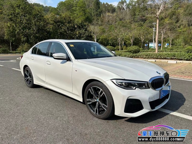 21年宝马3系轿车抵押车出售