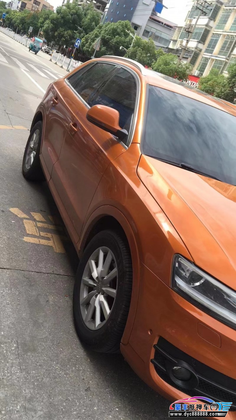 13年奥迪Q3轿车抵押车出售