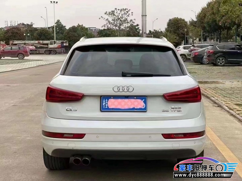 16年奥迪Q3轿车抵押车出售