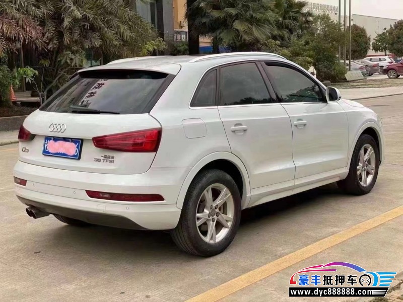 16年奥迪Q3轿车抵押车出售