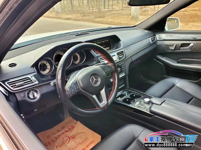 14年奔驰E轿车抵押车出售