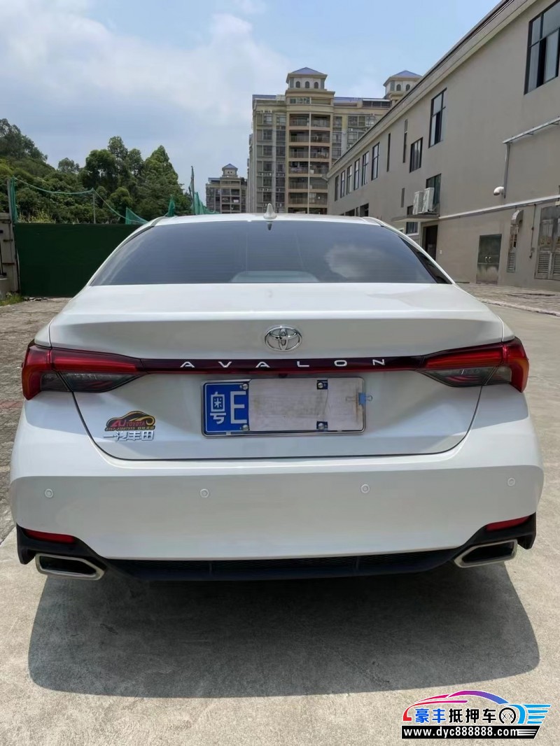 22年丰田亚洲龙轿车抵押车出售