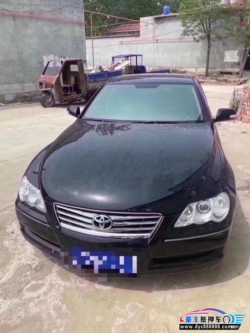 10年丰田锐志轿车抵押车出售