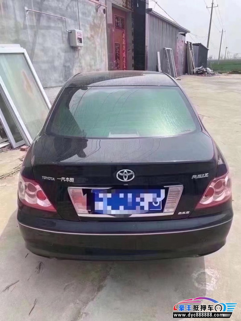 10年丰田锐志轿车抵押车出售