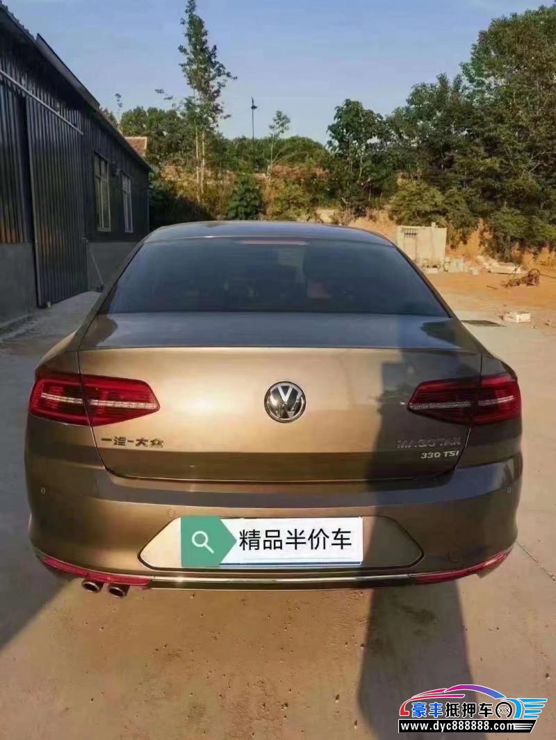 17年大众迈腾轿车抵押车出售