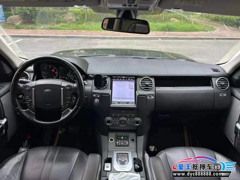 14年路虎发现4轿车抵押车出售