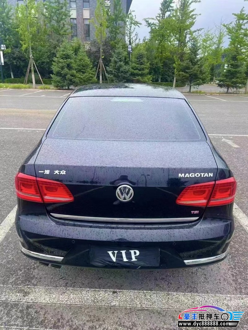 14年大众迈腾轿车抵押车出售