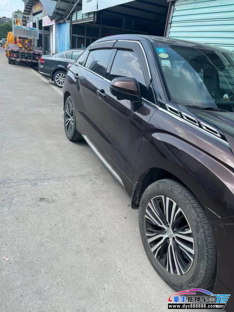 18年本田冠道轿车抵押车出售