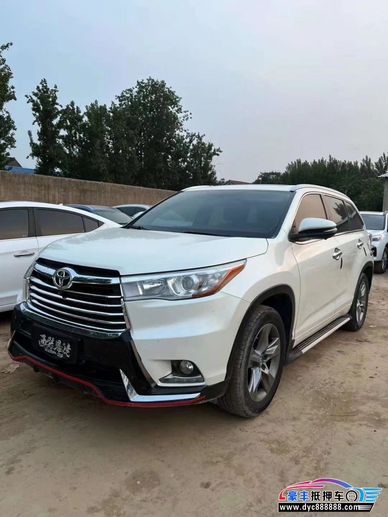 17年丰田汉兰达轿车抵押车出售