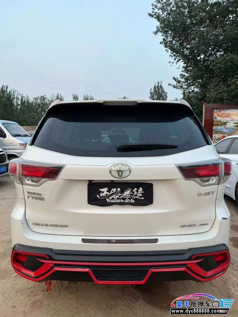 17年丰田汉兰达轿车抵押车出售