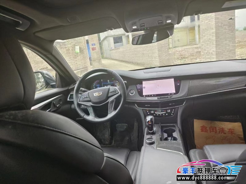 22年凯迪拉克CT6轿车抵押车出售