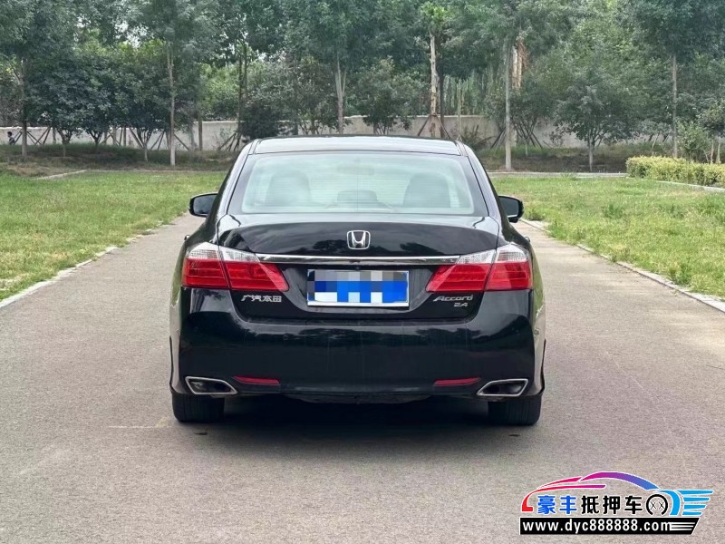 15年本田雅阁轿车抵押车出售