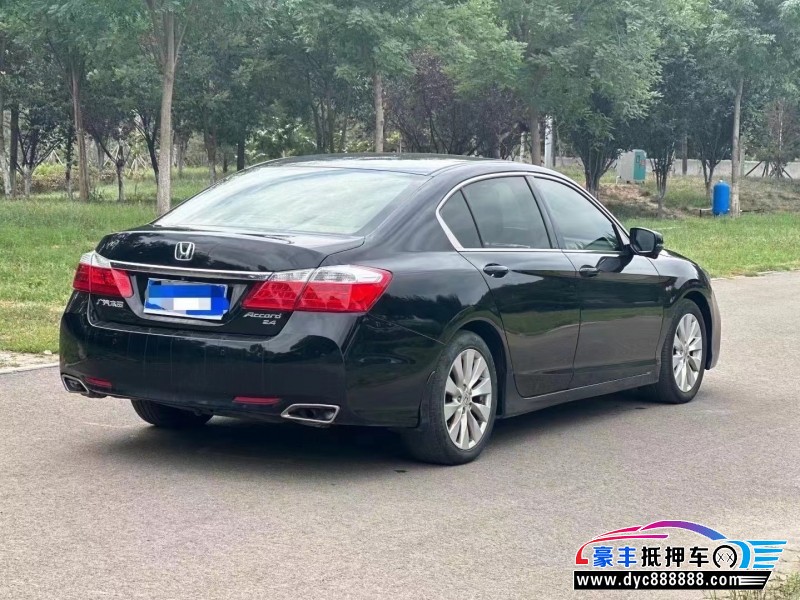 15年本田雅阁轿车抵押车出售