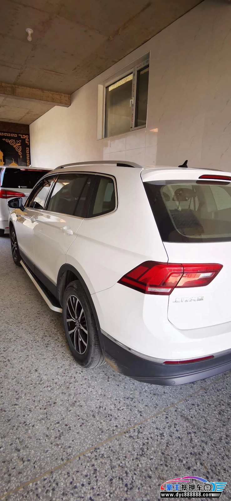 18年大众途观轿车抵押车出售