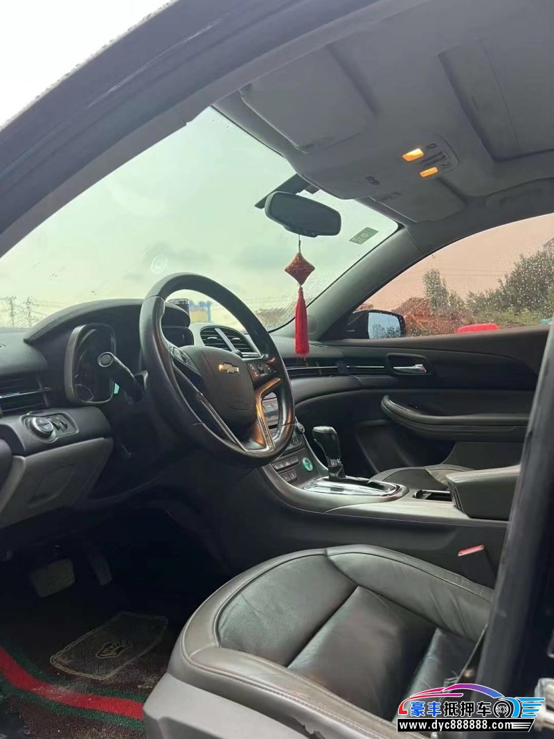 13年雪佛兰迈锐宝轿车抵押车出售