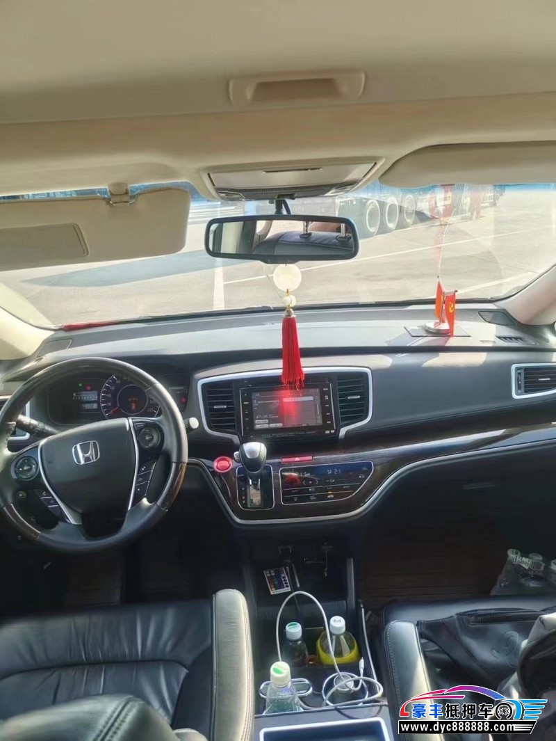 14年本田奥德赛MPV抵押车出售
