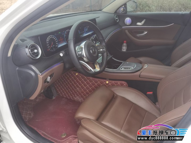 19年奔驰E轿车抵押车出售