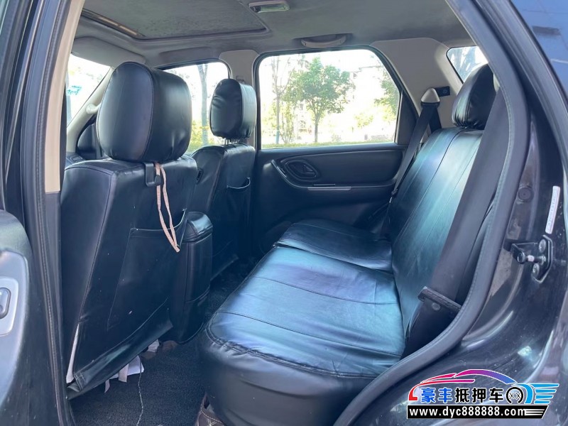 11年福特翼虎轿车抵押车出售