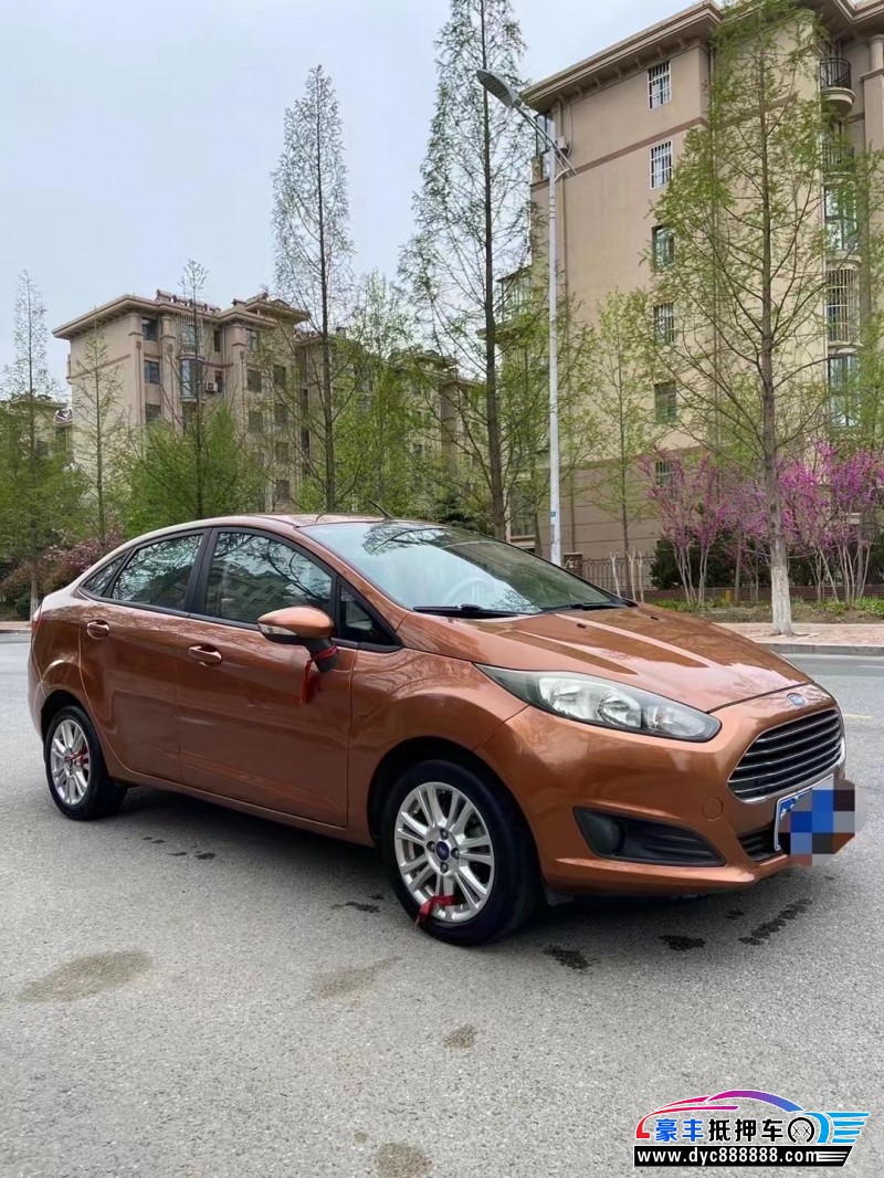 14年福特嘉年华轿车抵押车出售