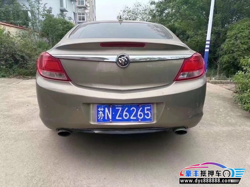 10年别克君威轿车抵押车出售