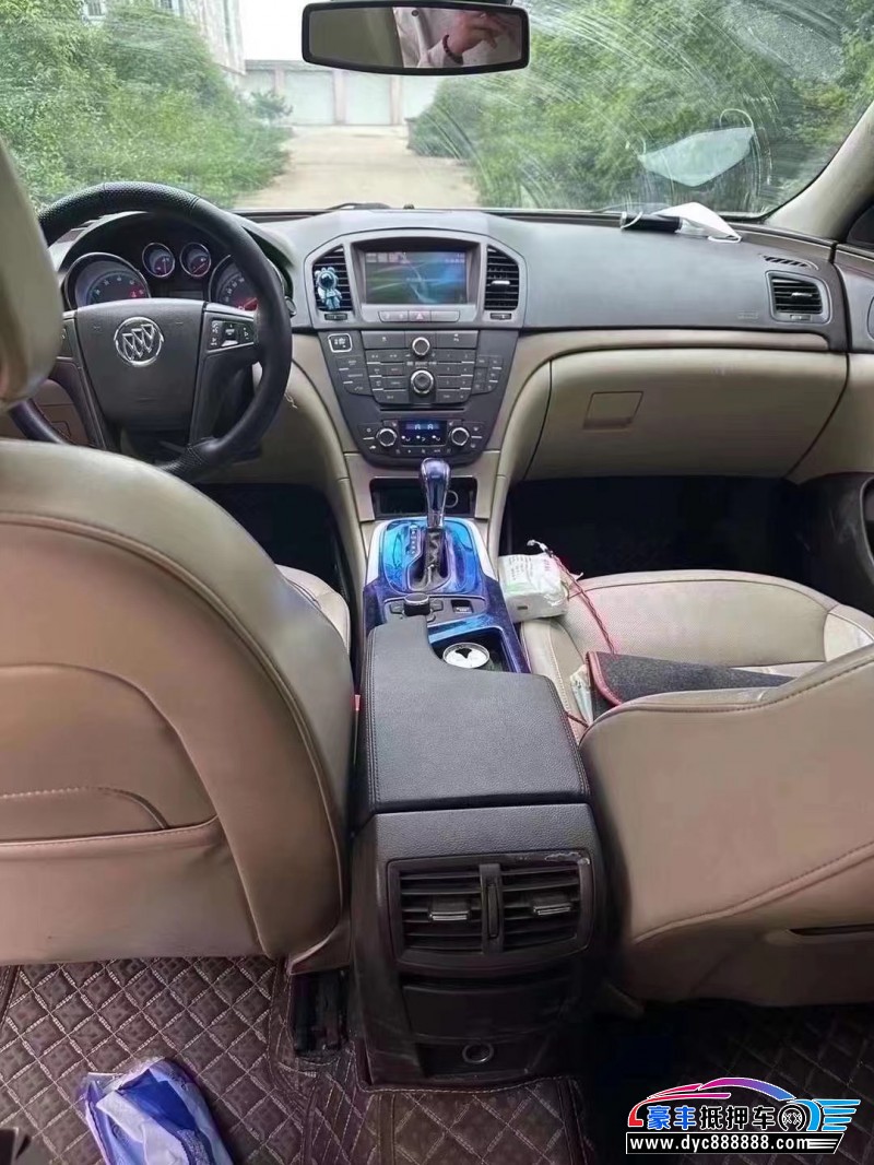 10年别克君威轿车抵押车出售