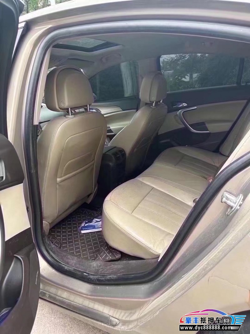 10年别克君威轿车抵押车出售