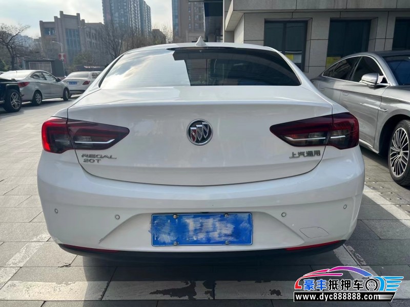 18年别克君威轿车抵押车出售