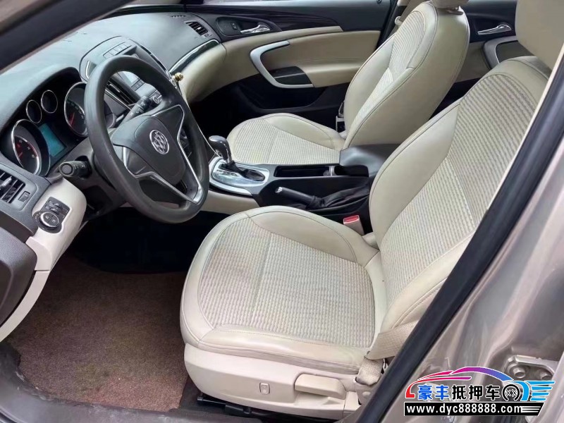 16年别克君威轿车抵押车出售