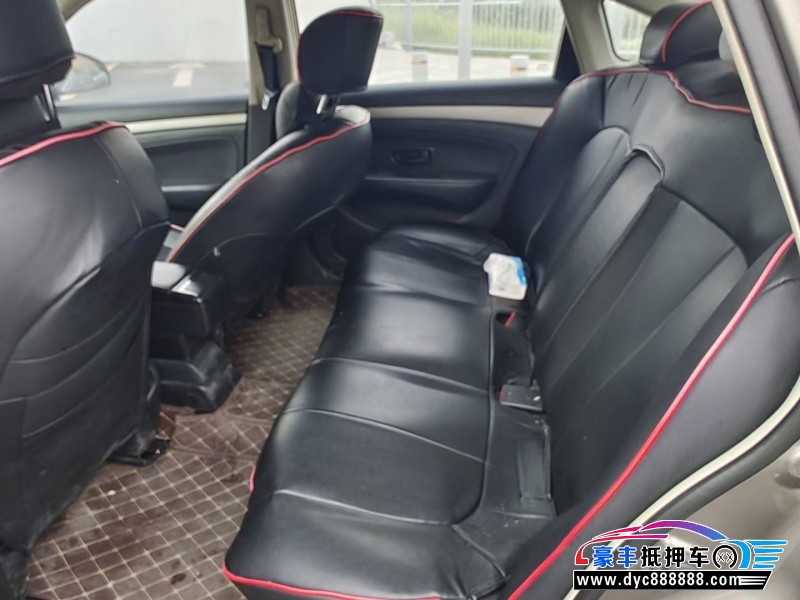 19年日产轩逸轿车抵押车出售