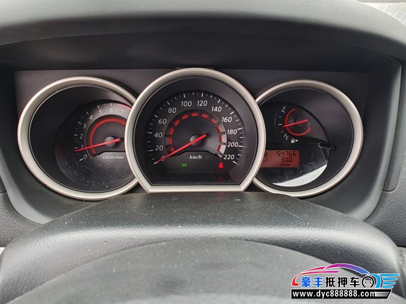 19年日产轩逸轿车抵押车出售