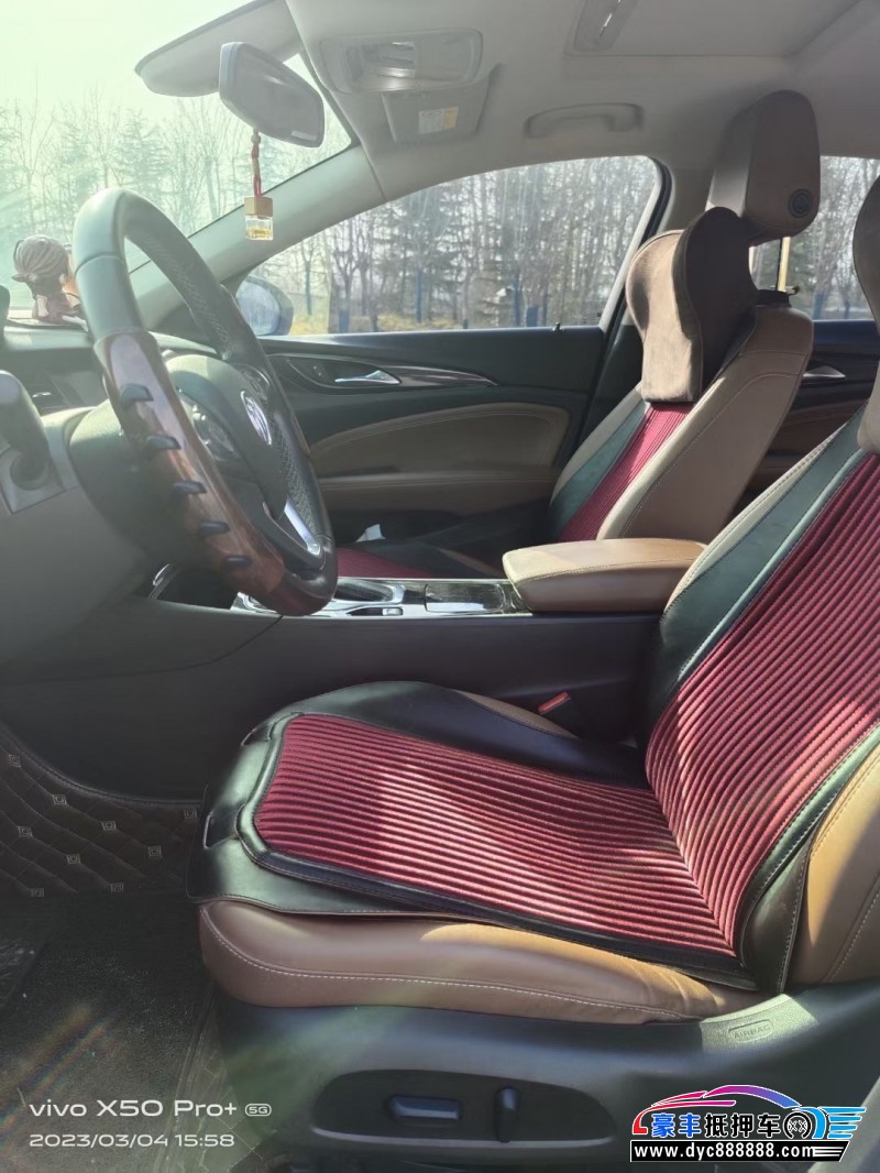 18年别克君威轿车抵押车出售