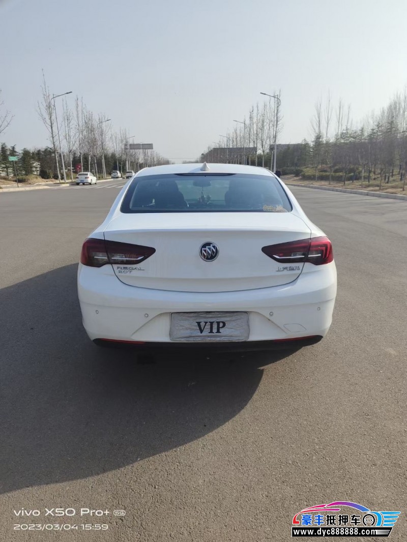 18年别克君威轿车抵押车出售