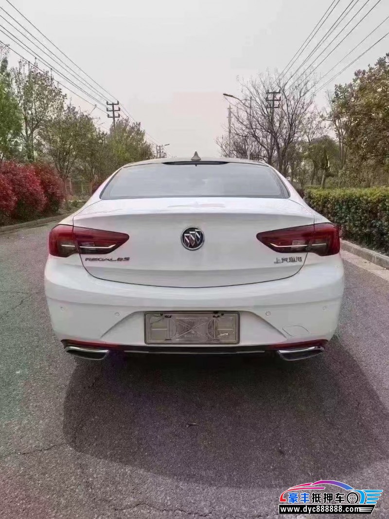 19年别克君威轿车抵押车出售