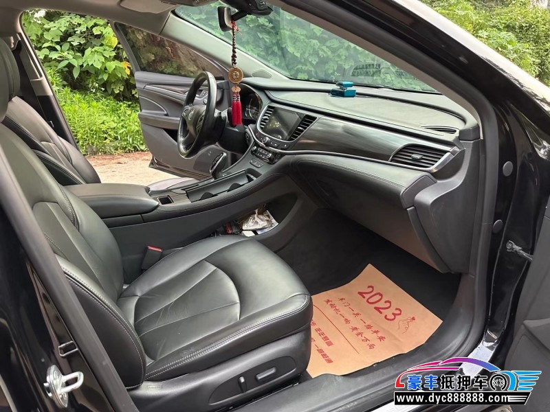 21年别克君越轿车抵押车出售