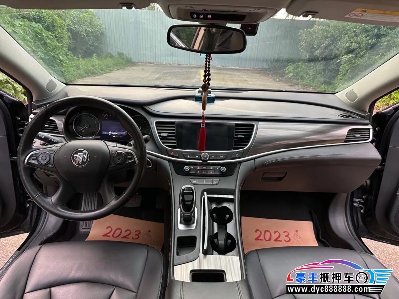 21年别克君越轿车抵押车出售