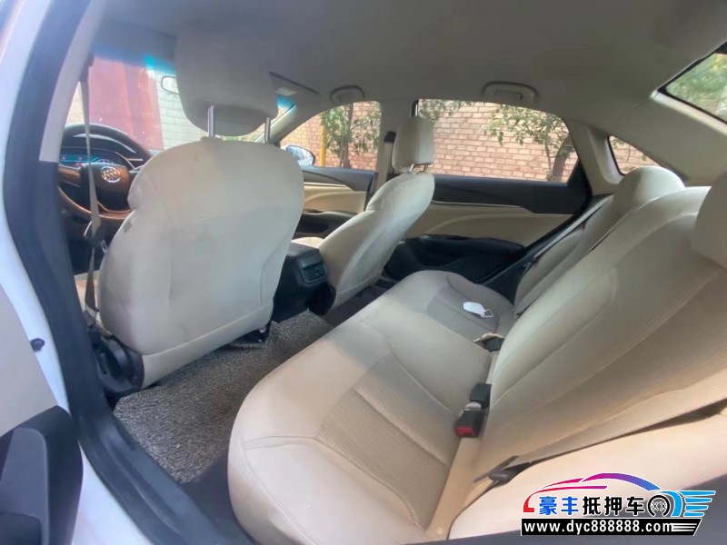 18年别克英朗轿车抵押车出售